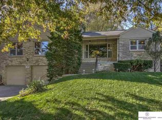 1702 N 58th St, Omaha, NE 68104