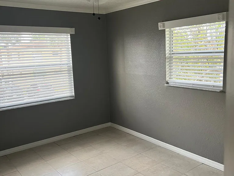 703 Michigan Ct #3 — Photo 8
