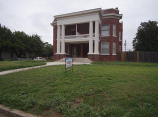 316 N Rock Island Ave, El Reno, OK 73036