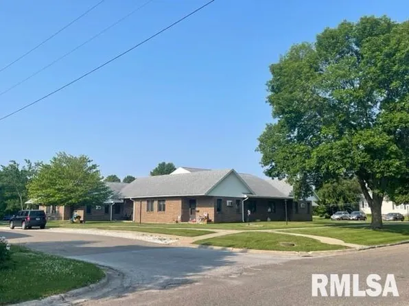 744 Main St, Carthage, IL 62321