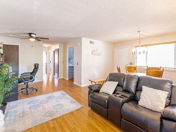 3rd image of 58 Inyo Cir