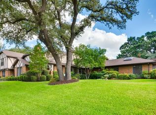 1107 Derbyshire Ln, Carrollton, TX 75007