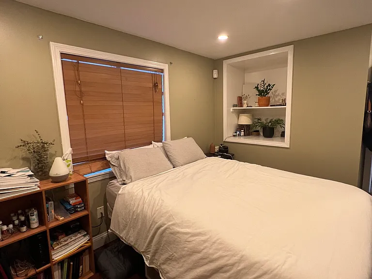735 Somerville Ave #1 — Photo 9