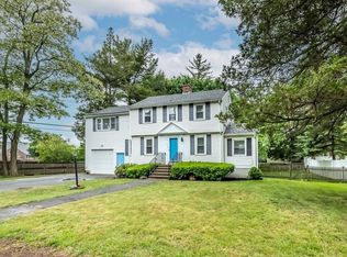 6 Berkeley Rd, North Andover, MA 01845
