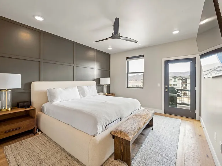 1166 W Helling Cir #204 — Photo 7