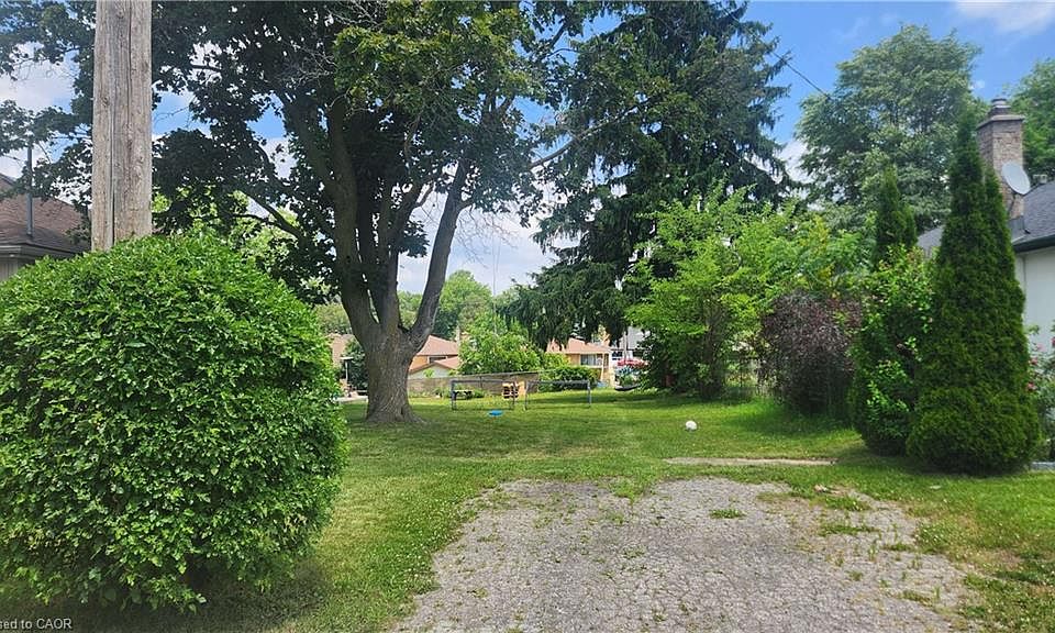 2nd image of 49 Norfolk Ave