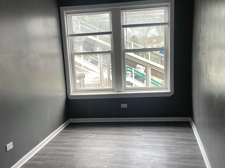 346 N Laramie Ave #2S — Photo 9