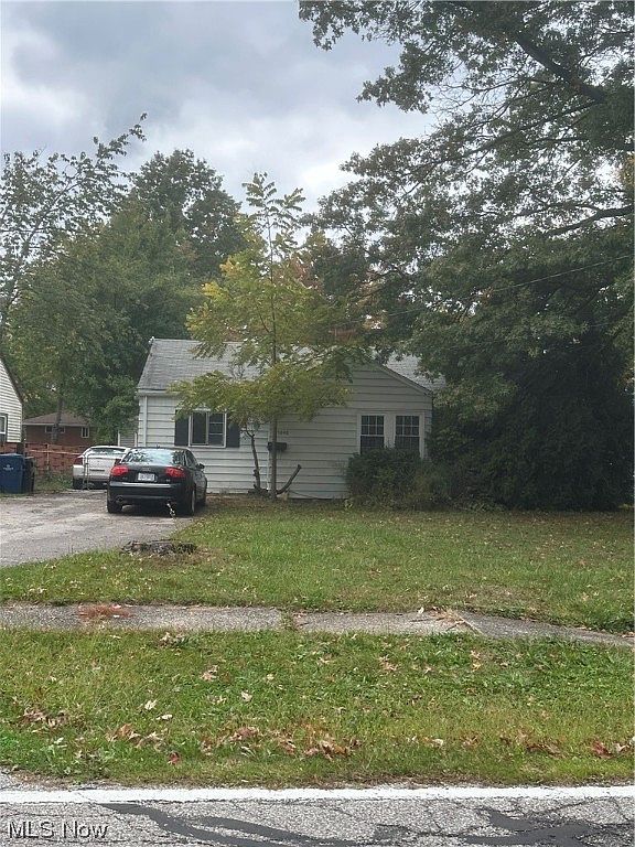 5848 Porter Rd, North Olmsted, OH 44070 Zillow