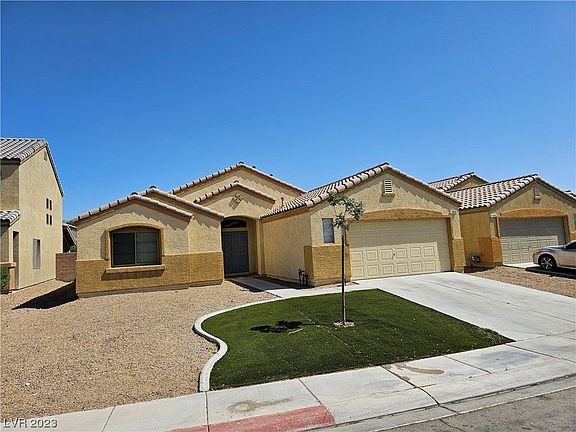 2nd image of 1024 Gary Carmena Ave