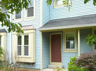 10 Raven Dr, Hackettstown, NJ 07840