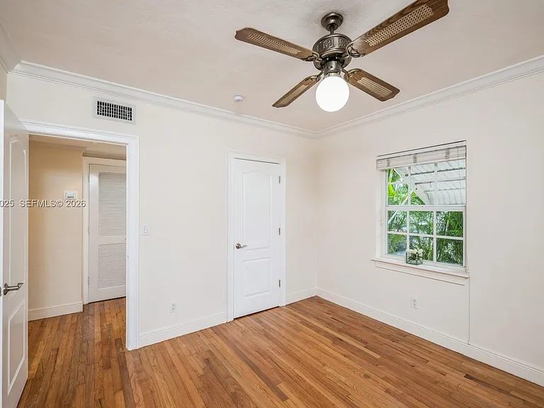 237 Madeira Ave #1 — Photo 25