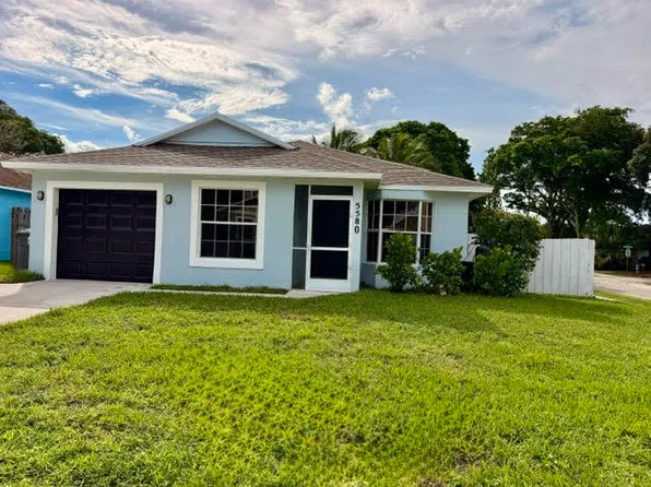 5580 Boynton Pl, Boynton Beach, FL 33437