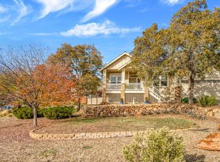 18616 Pin Oak Ct, Hidden Valley Lake, CA 95467