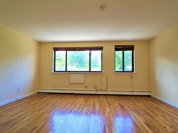 3rd image of 63 Cooper St APT 3B