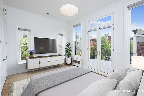 Rented by Halstead Real Estate | media 26