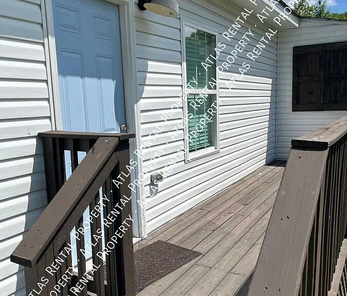 404 Chestnut St — Photo 3