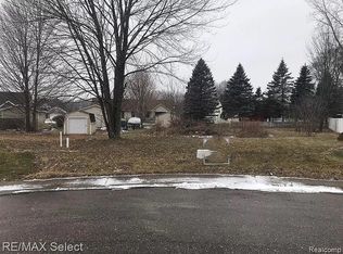 Whisper Ridge Ct, Burton, MI 48509