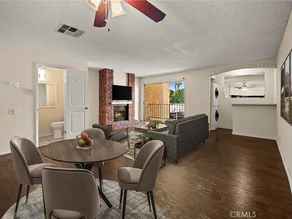 21219 Roscoe Blvd Unit 211, Canoga Park, CA 91304
