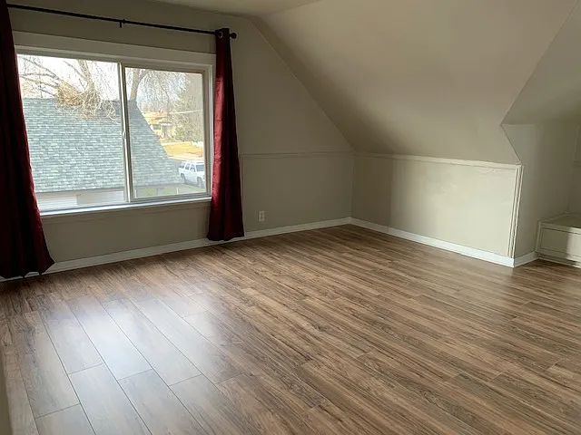 324 E Euclid Ave #B — Photo 2