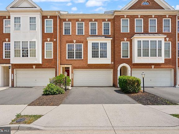 5th image of 21776 Ladyslipper Sq