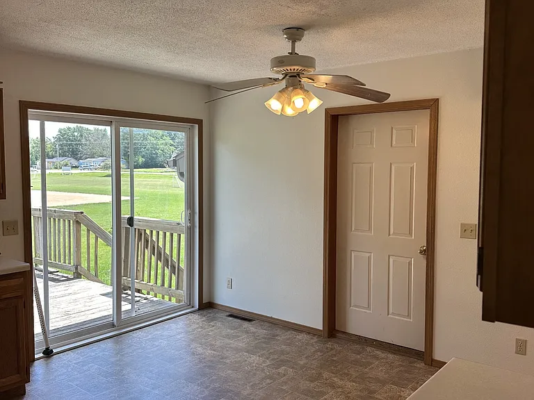 1116 Sunset Ave — Photo 20