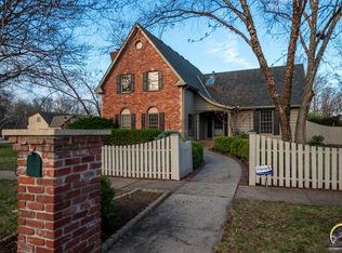 3123 SW Muirfield Ct, Topeka, KS 66614