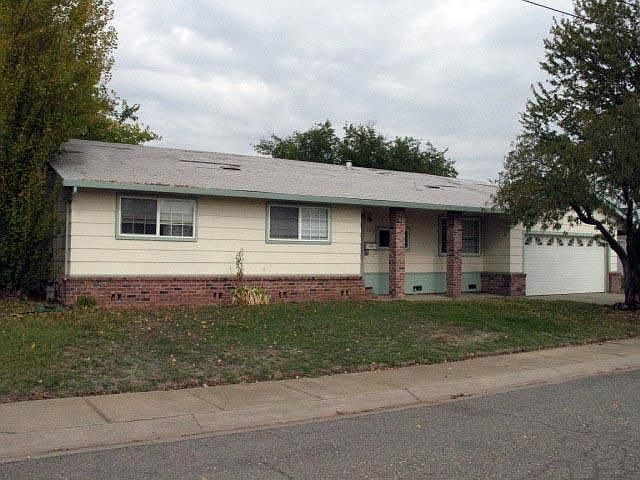 1st image of 523 N Roberta Way