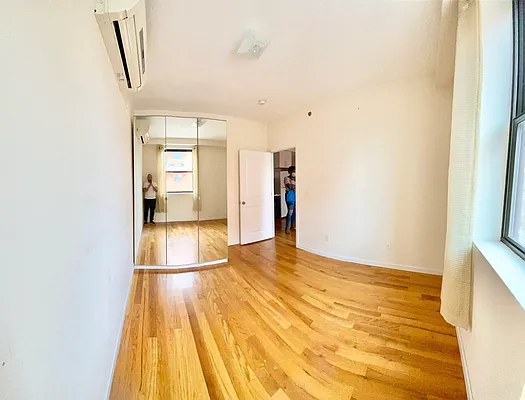 Rented by EastMount Realty LLC | media 3