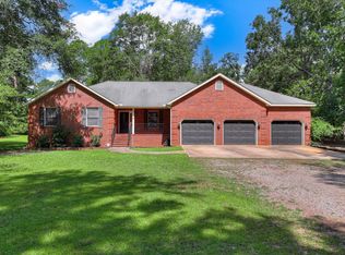 126 Deerwood Dr, Waynesboro, GA 30830