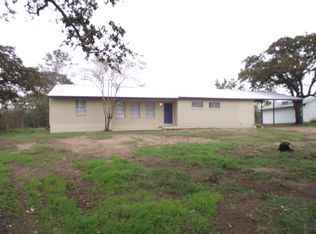 130 Olmos Loop, Seguin, TX 78155