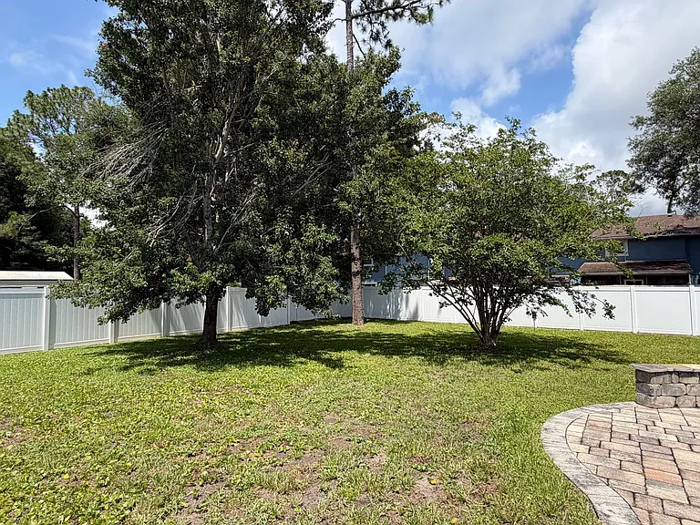 1919 Derringer Rd — Photo 24