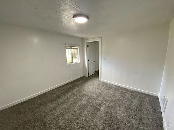 5th image of 452 Alder St #472