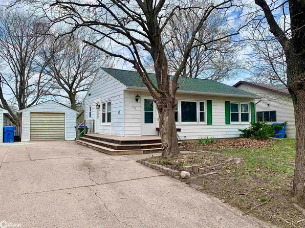 712 S Oak St, Jefferson, IA 50129