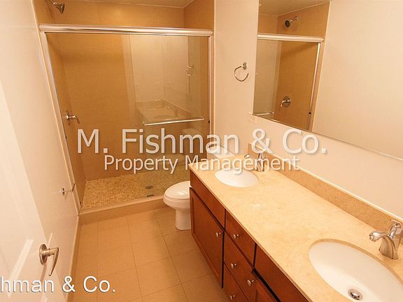 5th image of 2834 N Albany Ave #4818540
