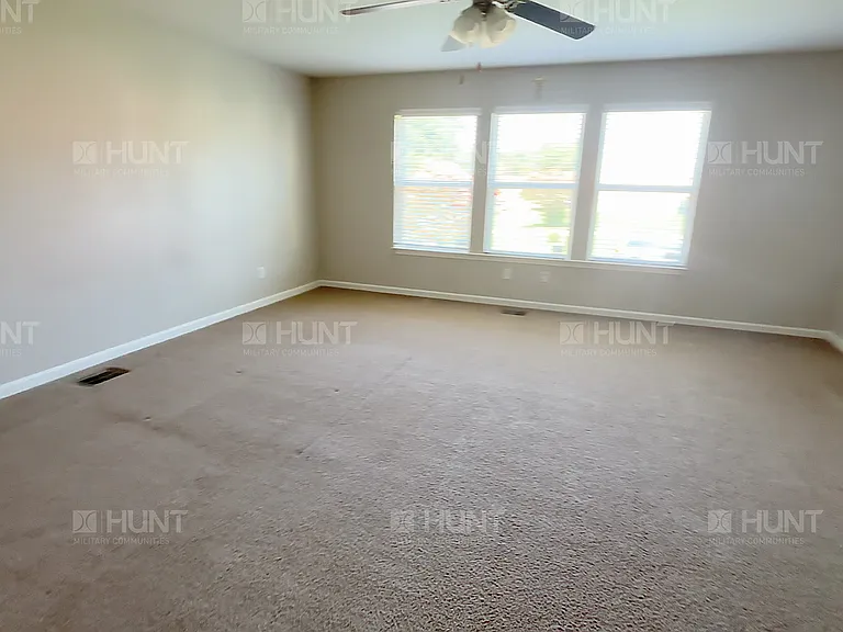 5962 Essex St — Photo 11