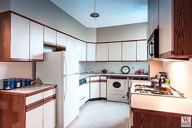 Sold by Wohlfarth & Associates Inc