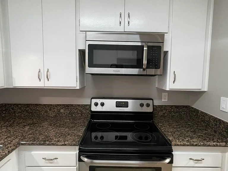 North Park Colony — Photo 12