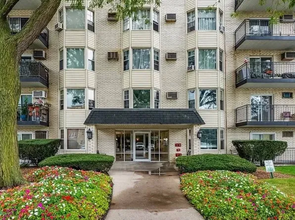 5506 Lincoln Ave Unit 516, Morton Grove, IL 60053