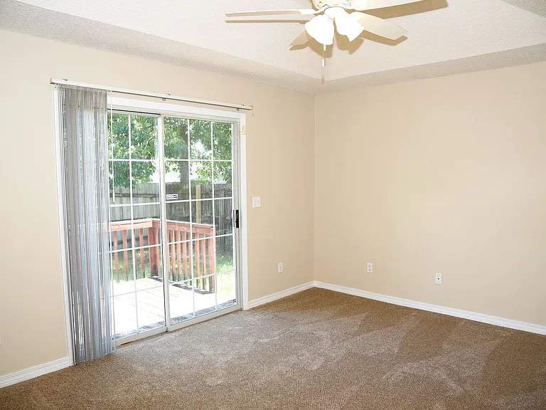 645 Jerrells Ave — Photo 18