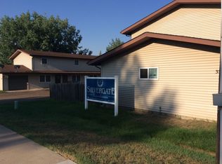 379 9th Ave E APT 2, Dickinson, ND 58601