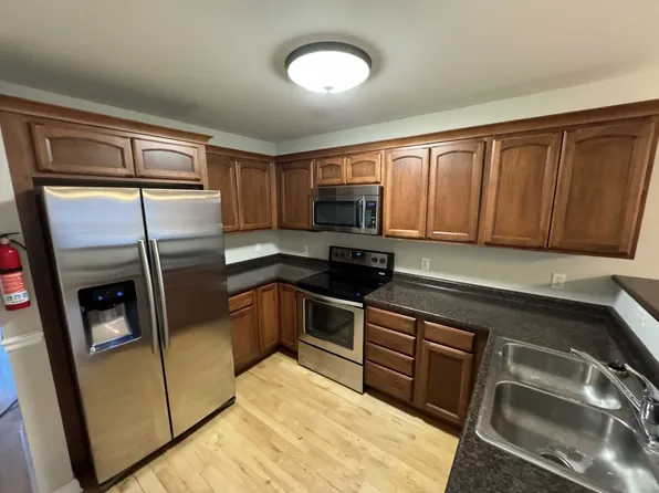 76 Sumner Ln Unit D, Fairfax, VT 05454
