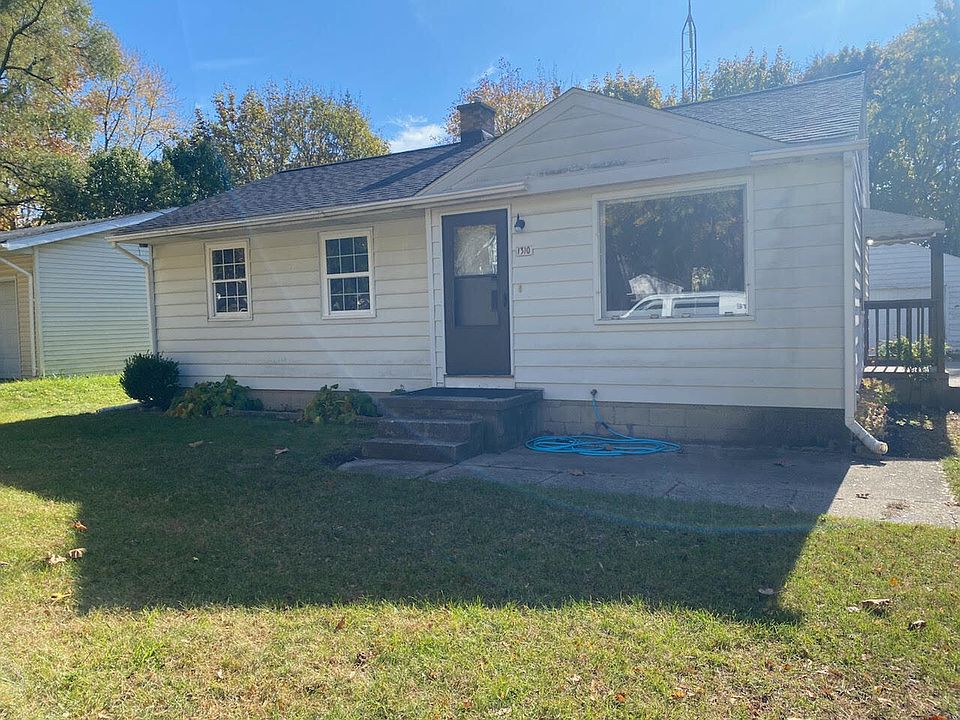1st image of 1310 Arcadia Dr NE