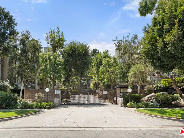 8675 Falmouth Ave APT 222, Playa Del Rey, CA 90293