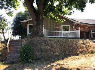 12 NE Farragut St, Portland, OR 97211