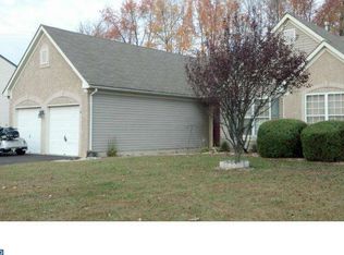 43 Amherst Dr, Burlington, NJ 08016