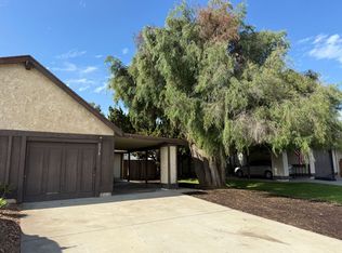 5318 Hidalgo St, Camarillo, CA 93012