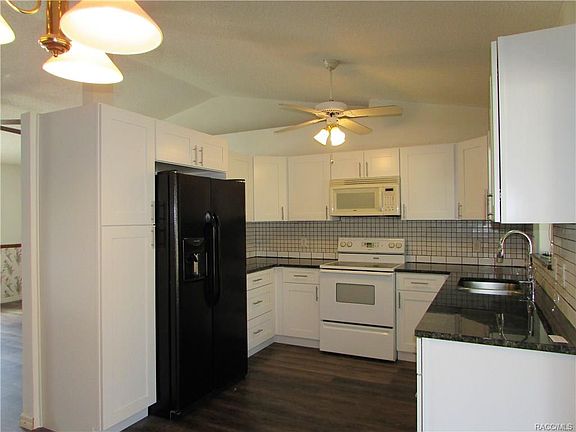 5th image of 3947 E Allendale St #120