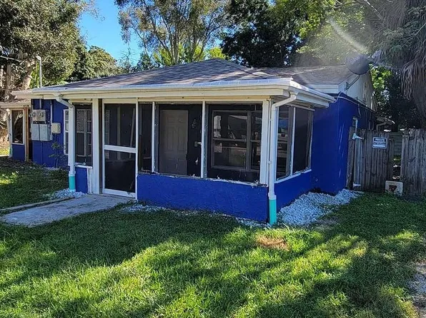 5719 14th St E APT A, Bradenton, FL 34203