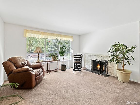 Living room~big picture window provides lots of natural light
