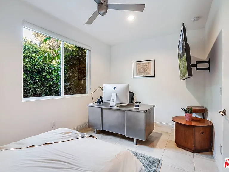 28927 W Beach Ln — Photo 31